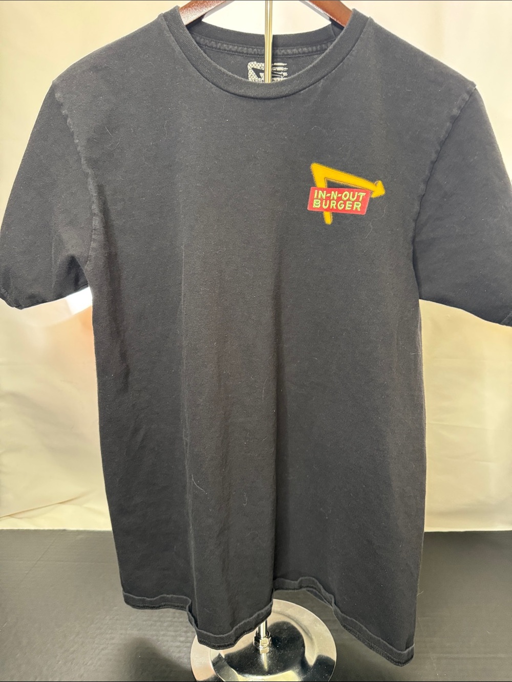 In and out burger adult medium tee Black Logo T-Shirt